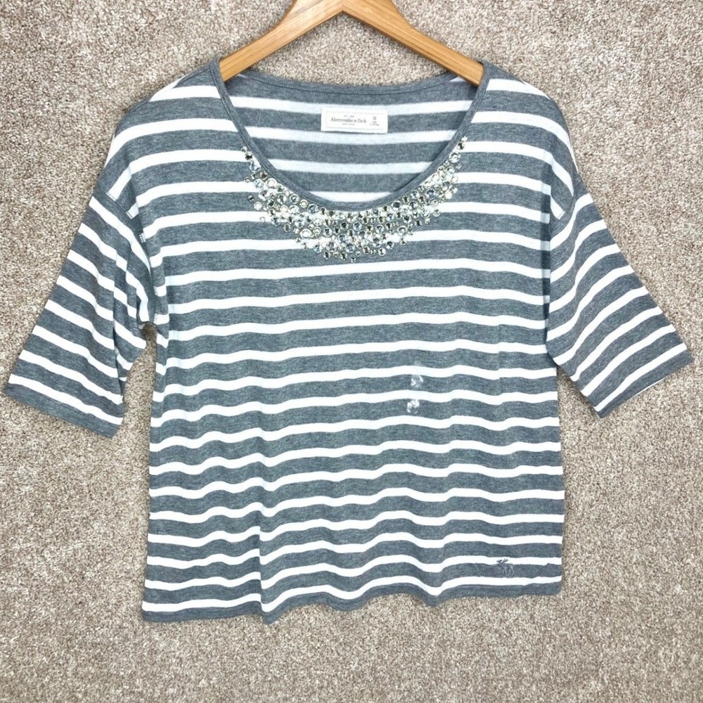 Abercrombie & Fitch Embellished Neck Striped Top Womens M Grey White Casual NEW